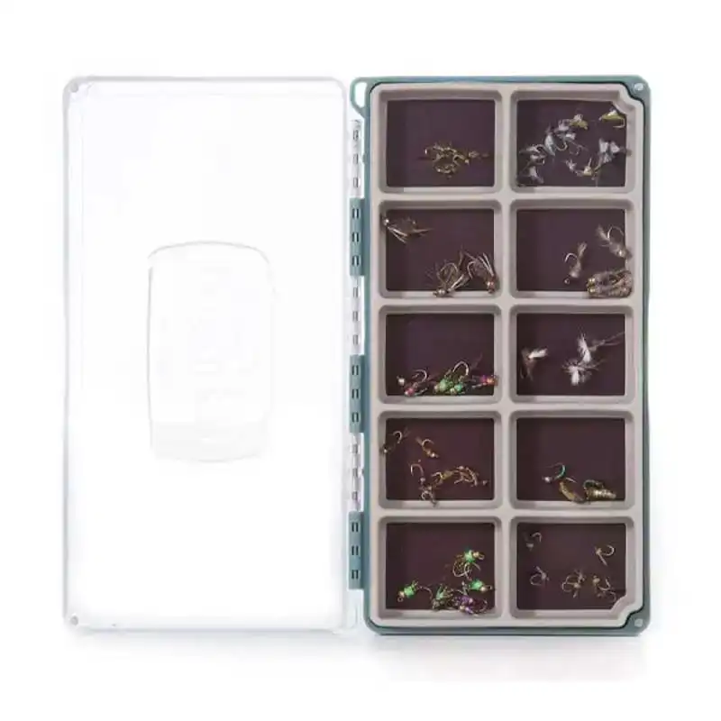 Tacky The Original Rivermag