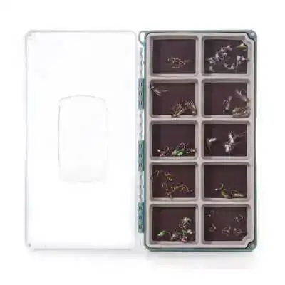 Tacky The Original Rivermag