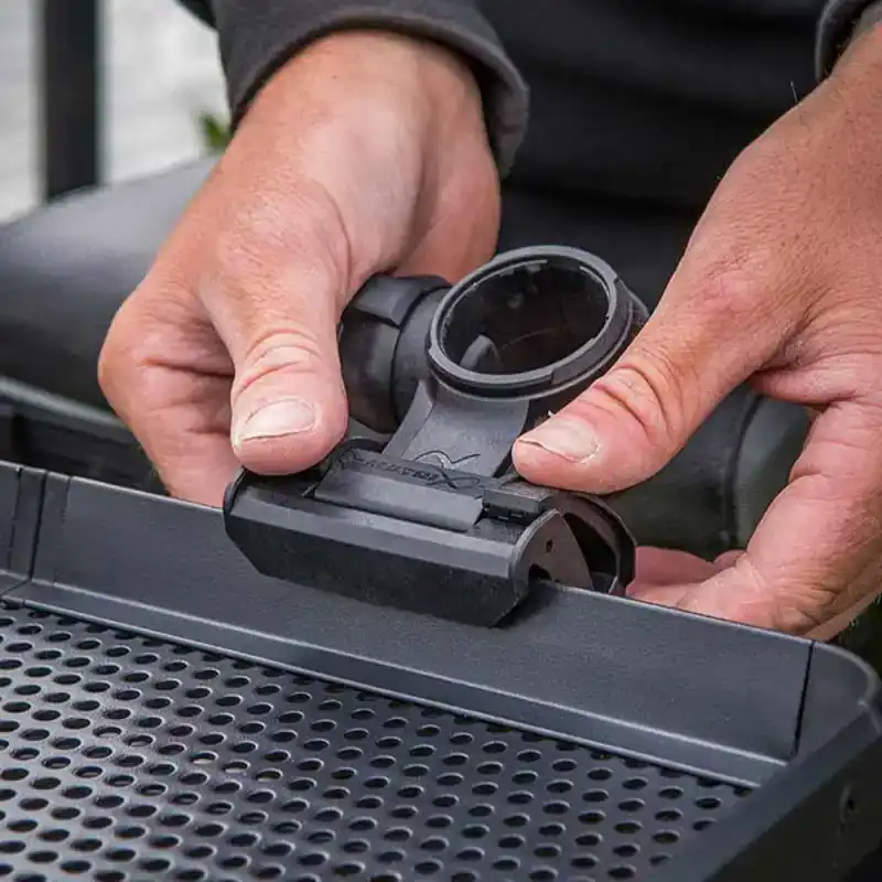 Folding Side Tray Clamp