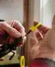Ergo Hackle Plier - Yellow