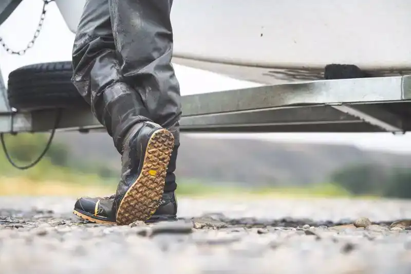 Flyweight Access Boot Dark Stone 09